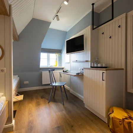 Hotel Ual Oeoemrang Wiartshues