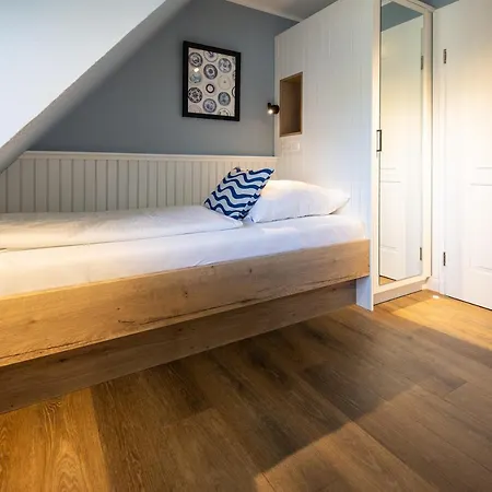 Hotel Ual Oeoemrang Wiartshues *