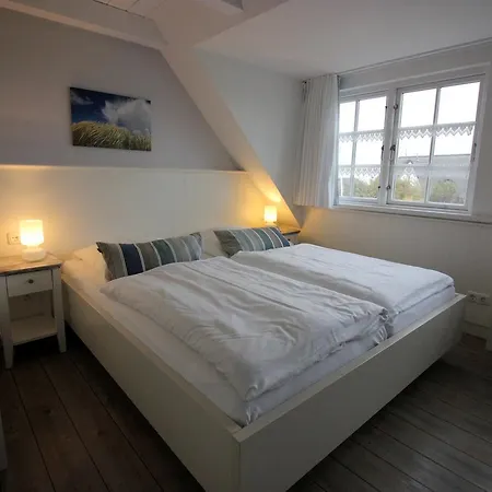 Hotel Ual Oeoemrang Wiartshues *