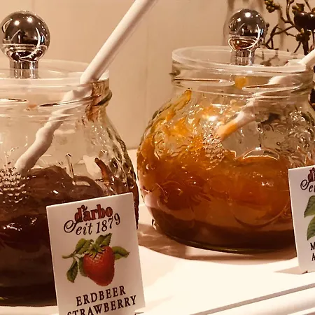 Hotel Ual Oeoemrang Wiartshues